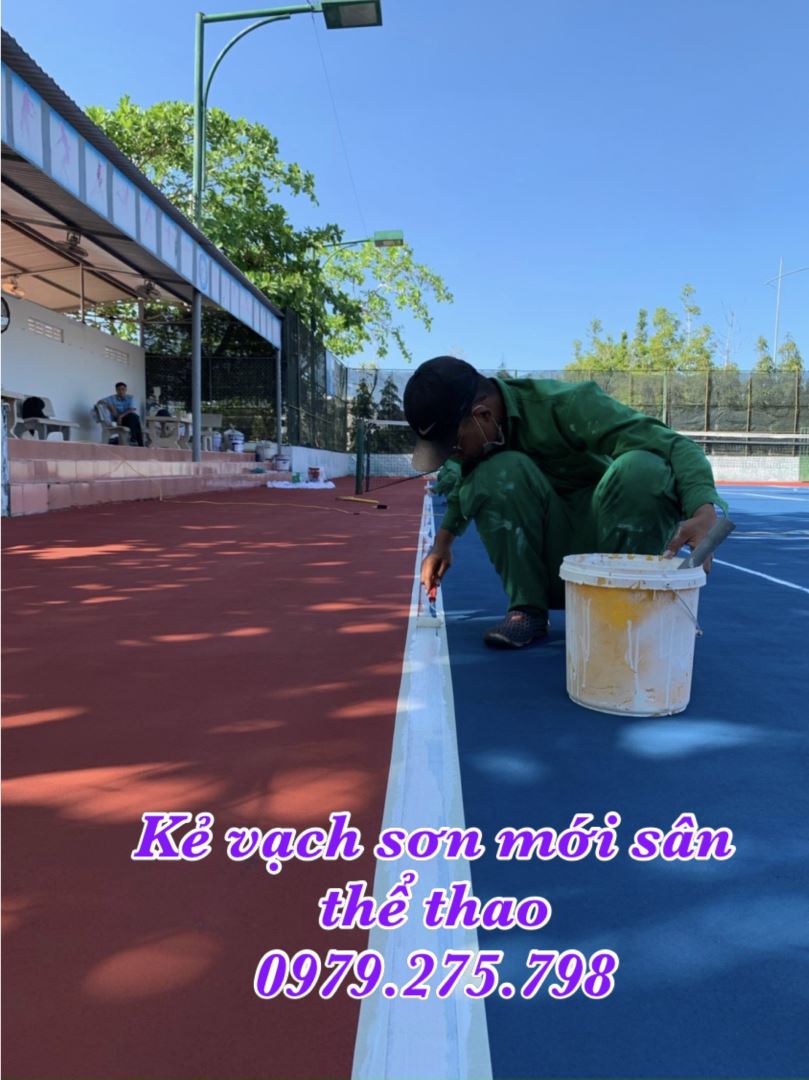 Thi công sơn kẻ vạch giao thông