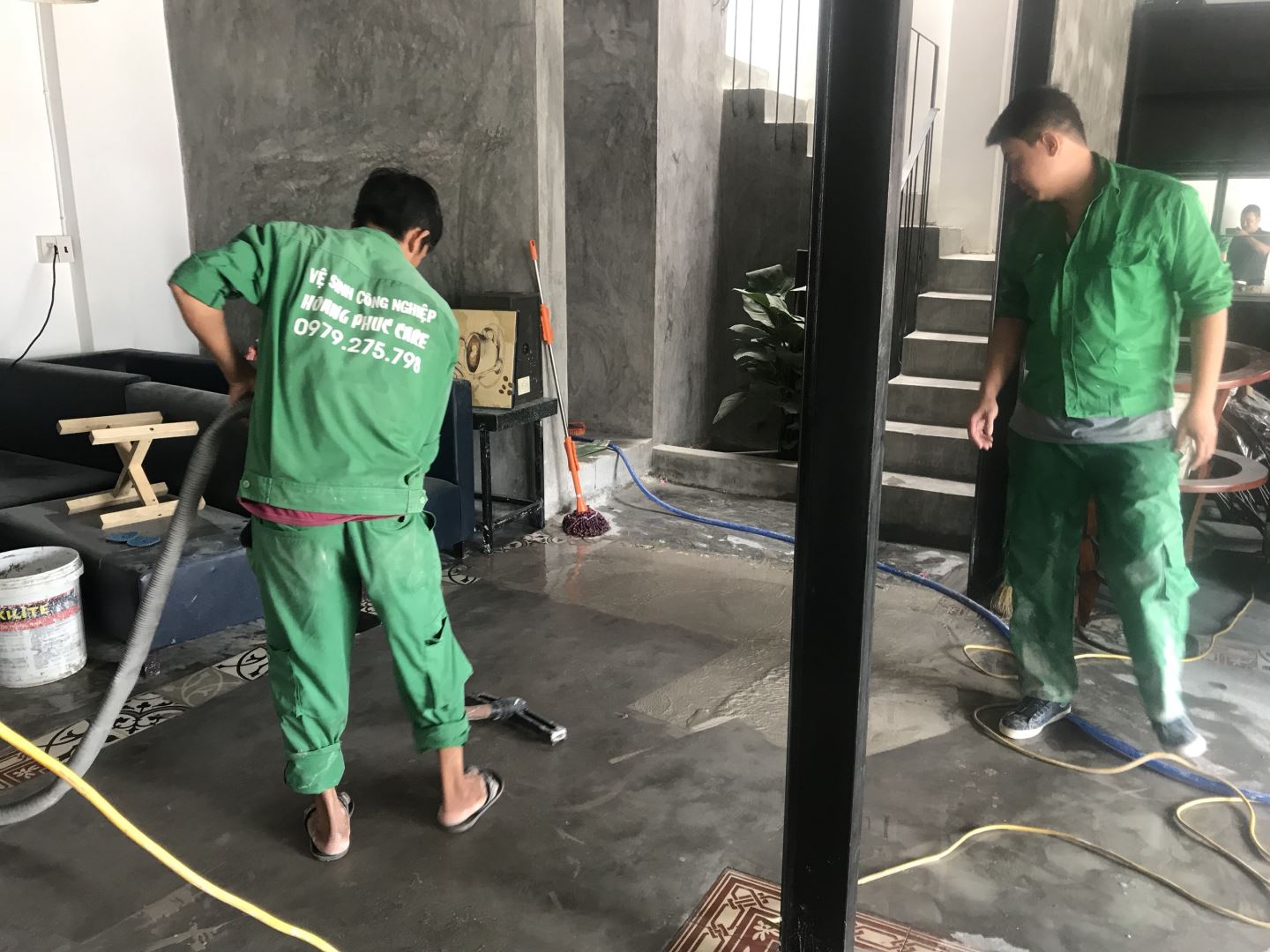 danh-bong-san-be-tong-tai-nha-trang12